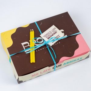 Caja x 12 Mini Brownies con Mensaje Personalizado_6