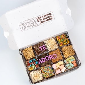 Caja x 12 Mini Brownies con Mensaje Personalizado_2