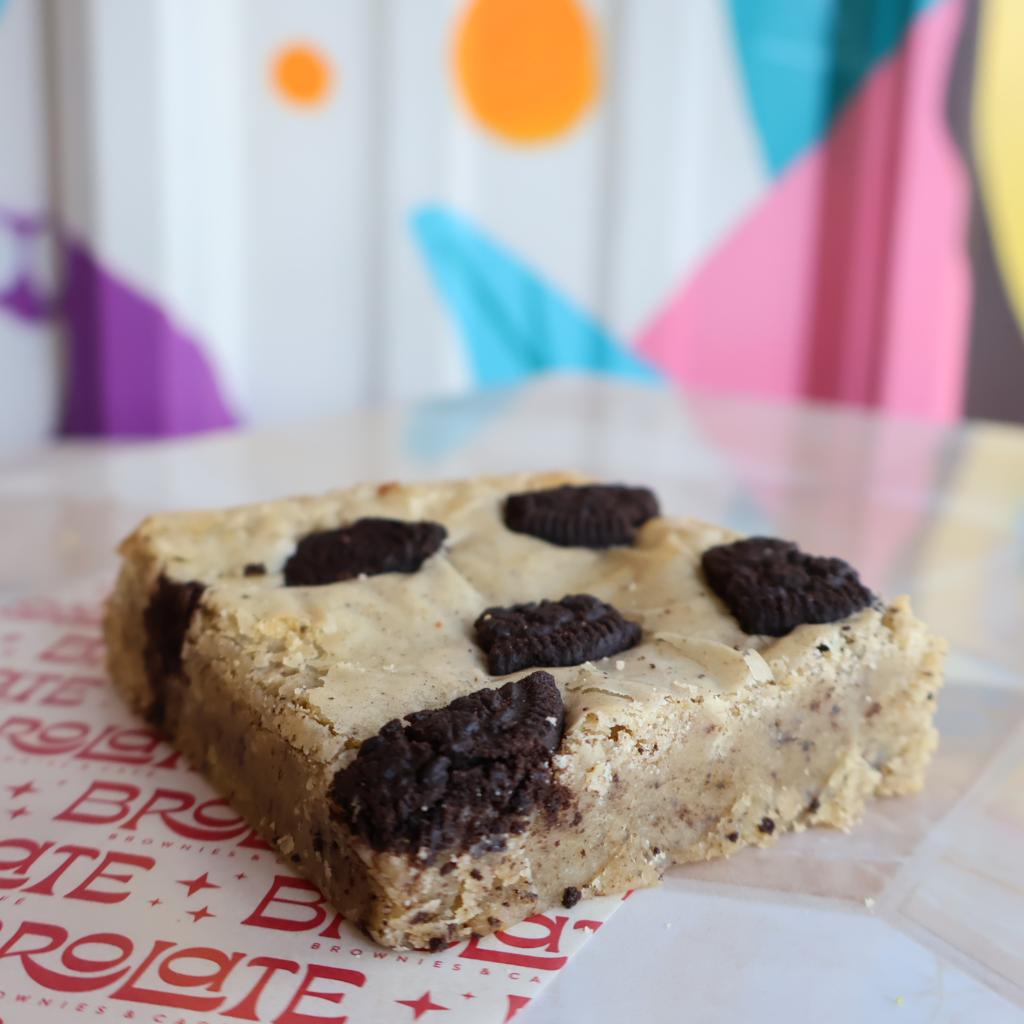 Blondie Cookies and Cream _1