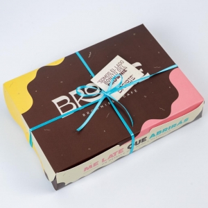 Caja x 12 Mini Brownies con Mensaje Personalizado_5