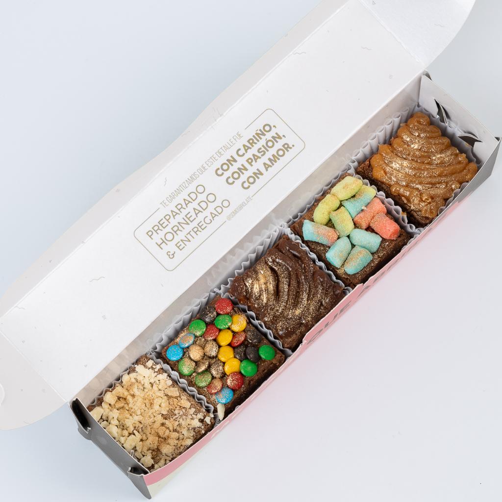 Caja x 5 Mini Brownies con Toppings a elección _4