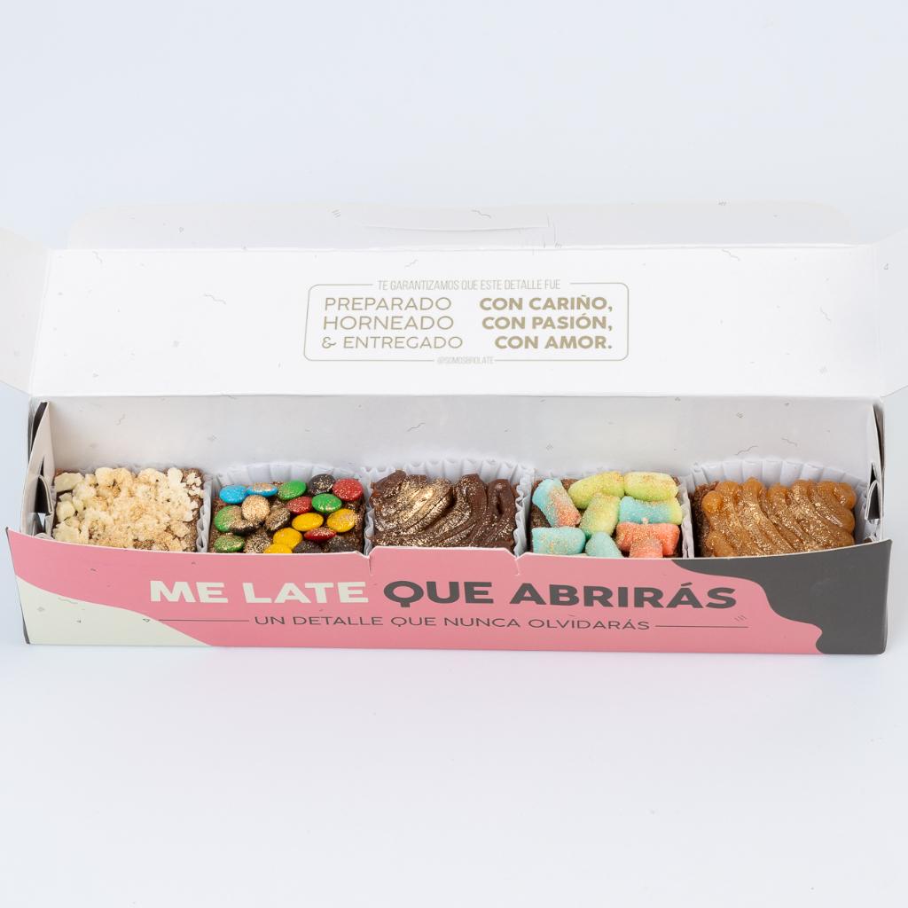 Caja x 5 Mini Brownies con Toppings a elección _3